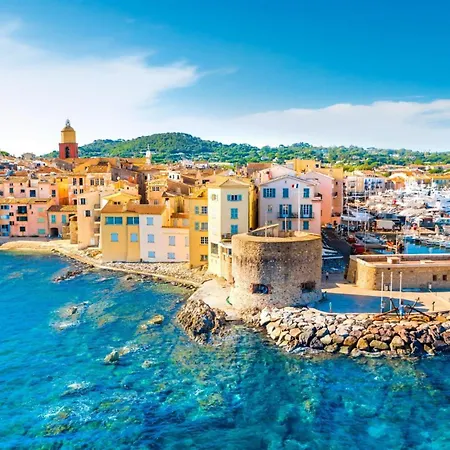 호텔 Gasmim83 - Golfe St Tropez - Idealement Situe Au Calme 3*